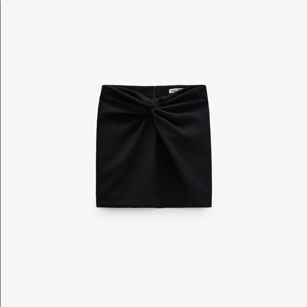 Zara mini skirt with knot